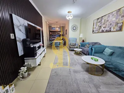 فرصة مميزة | شقة غرفتين نوم بدون تبريد | شبه مفروشة | موقع متميز | عائد استثمار مرتفع | توفير كبير في فواتير الكهرباء | الإيجار المتوقع: 82 ألف - 85 أ