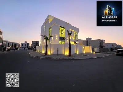 فيلا زاوية جاهزة للسكن فرصة لامتلاك فيلا فاخرة جديدة بالكامل بناء شخصي مميزه مع مصعد وروف والكهرباء والمياه والتملك الحر لجميع الجنسيات