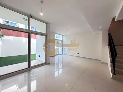 Modern 3BR Townhouse | Closed Kitchen and Terrace