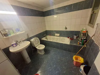 MASTER BEDROOM ATTACHED BATH ROOM  3500  with Huge Balcony in Bur Dubai FULLY FURNISHED ONE BHK