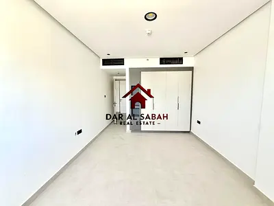 BRAND MEW HUGE 1BR WITH WARDROBE
