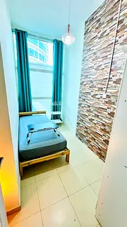 HURRY!!  READY TO MOVE IN