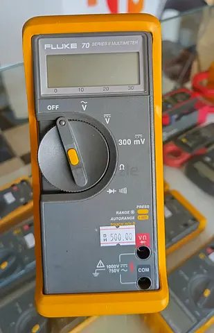 FLUKE MULTI METER