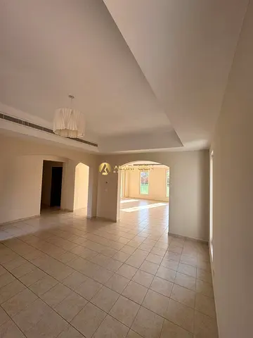 4Br+Maid | Fitted Kitchen | Luxurious Unit