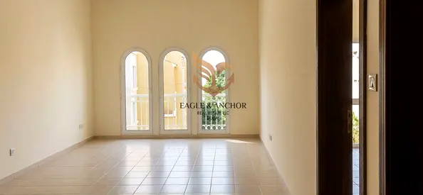 Spacious 1BR with Open Kitchen | Near Metro Station | Prime Location