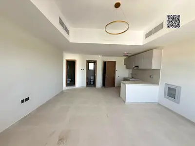 Spacious 2 BR Apartment Kentia with Open View