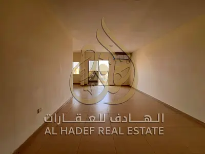 شقة 3 غرف وصالة بمنطقة المجاز 2 تكييف اسبليت - صيانه مجاني - أول ساكن بعد التجديد - صيانه مجاني