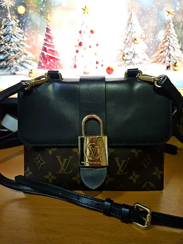 Preloved Louis Vuitton Crossbody Bag