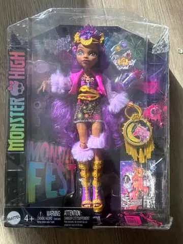BARGAIN BRAND NEW MONSTER HIGH CLAWDEEN WOLF DOLL WITH ACCESSORIES