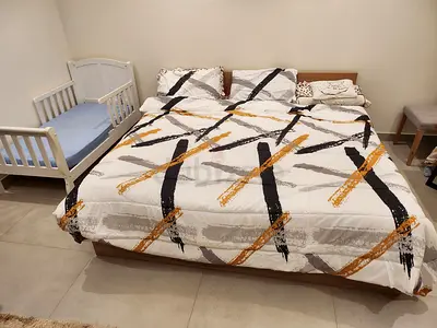 Solid Wood King Size Bed