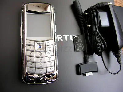 Brand new Vertu Constellation Rococo Sapphire