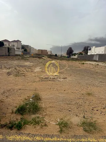 فرصة استثمارية للبيع ارض سكني في منطقه الحوشي ضاحيه البديع  بمساحة 10000 قدم
