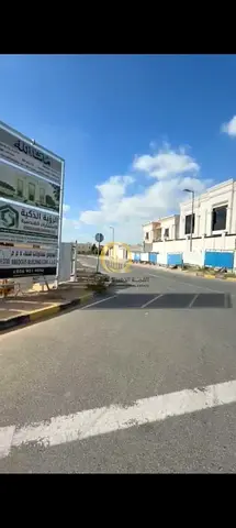 للبيع قطعة ارض سكنية مميزة بمساحة 10000في الحوشي ضاحية البديع