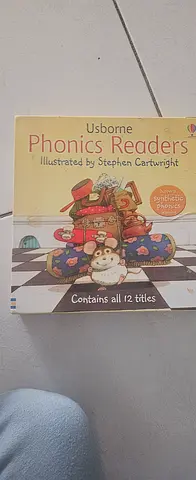 My Usborne Phonics Readers set (12) – illustrated by Stephen Cartwright