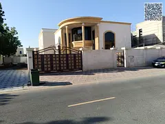Beautiful villa at the lowest annual rent price in a prime location and spacious layout