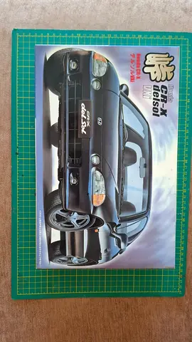Honda CR-X / del Sol plastic model kit (boxed scale model) very very rear piece. Scale 1/24 scale.