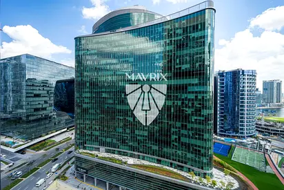 Spacious | High Floor| Canal View | Vacant Soon