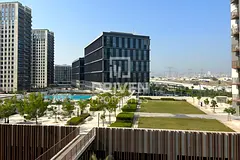 Corner Unit | Pool View | Multiple Cheques