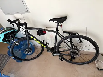 Trek Emonda ALR 4 - 58CM - Very less used - 2024 model