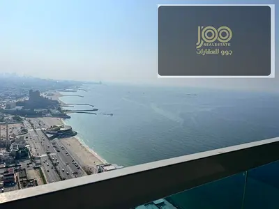 شقة للبيع في كورنيش عجمان داخل برج كورنيش تاور طابق 43 بإطلالة بحرية كاملة بمساحة 1300 قدم مربع تتكون من غرفة وصالة و2 حمام وبلكونة مع موقف سيارة جاهز