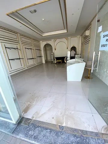 A shop in Muwaileh, a vital location close to all services, large spaces