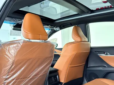 صورة 10 لـ 2026 Toyota CAMRY
