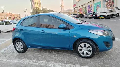 Mazda 2 - Excellent condition - Just buy and Drive