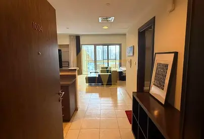 LARGE STUDIO FOR RENT IN WEST HEIGHT BUSINESS BAY