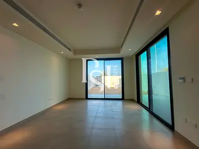 Single Row | Fully Furnished | Ready To Move