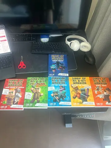 Diary of an 8-bit warrior - Minecraft kids book - FULL COLLECTION