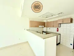 ALL AMENITIES WITH PARKING ONLY FOR FAMILY 4 CHEQUE