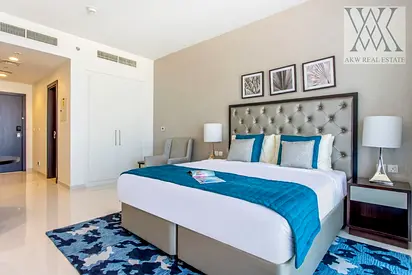 FULLY FURNISHED | BRIGHT UNIT | READY TO MOVE450