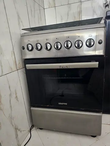 Gas Cooker  Oven - Working Condition