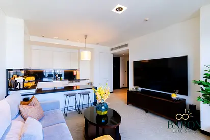 Sophisticated Suite JW Marriott Marina