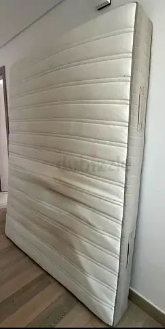 Queen size mattress 12inches thick for sale