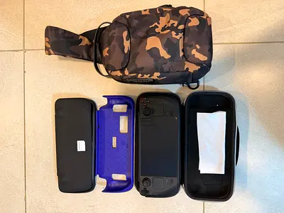 Steam Deck OLED 500GB – Full Set + 1TB Loaded Storage

Selling my Steam Deck OLED (500GB) in excelle