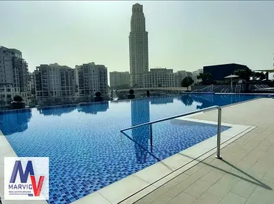 Ready | Canal View | Bright Layout