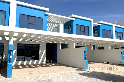 3BR Townhouse | Close to Park | Best Layout