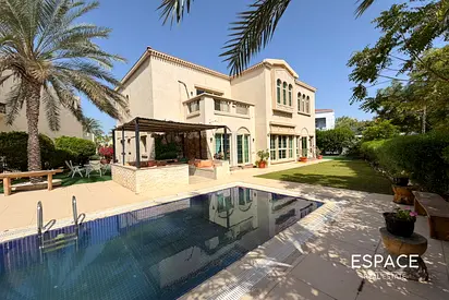Private | Well Maintained | Large Plot