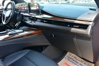 2021 Cadillac ESCALADE 缩略图 11