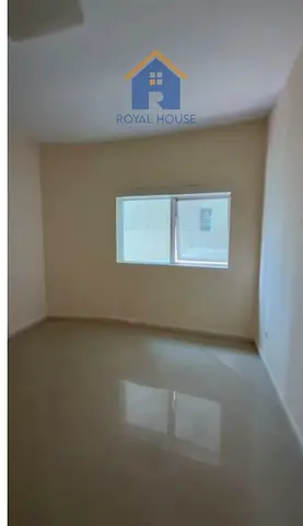 شقة للبيع 3 غرف و صالة في المجاز 3