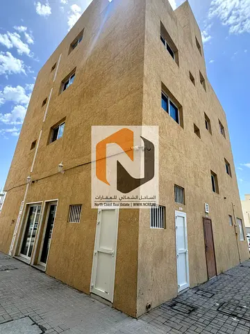 للبيع بناية في مويلح – الشارقة