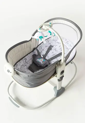 Juniors 6 in 1 Baby craddle/bassinet/rocker for new born