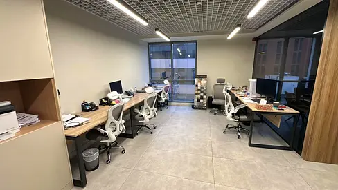 Selling high quality luxury office furniture for sale all in great condition neat and clean pm me if