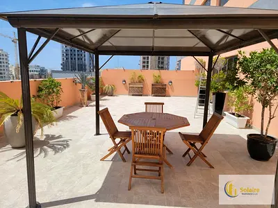 Furnished Studio in Jumeirah Garden City- Satwa