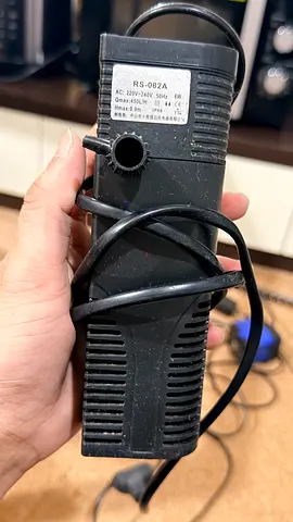 Internal aquarium filter