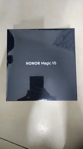 Honor Magic V5 From Agency not opened 16GB+512GB  white color UAE version