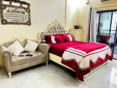 Fully Furnished Room available 2000/-  Ready to move