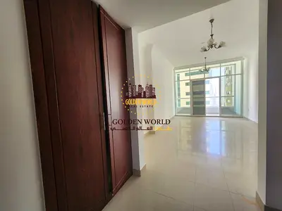 شقة غرفة وصالة في التعاون مع بلكونة، غرفة ماستر، 2 حمام، خزائن بالحائط، إطلالة مفتوحة، جيم ومسبح مجاني بسعر 45,000 درهم
