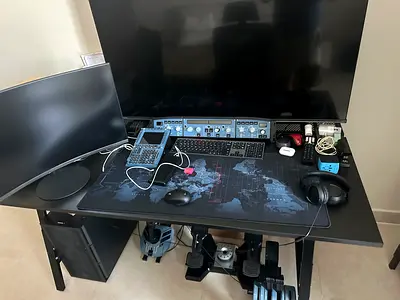 IKEA UTESPELARE gaming desk - black 160x80 cm (used)